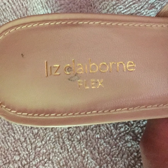 💗Women’s Liz Claiborne shoes💗 - Picture 8 of 8